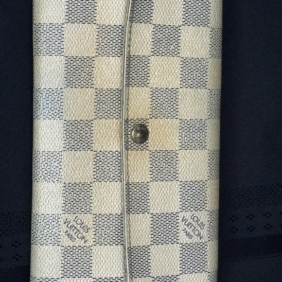 Louis Vuitton Damier Azur Canvas Wallet - Picture 4 of 16